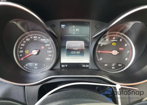 2016 Mercedes-Benz C 300 4Matic из США, поврежденный, VIN 55SWF4KB2GU175343